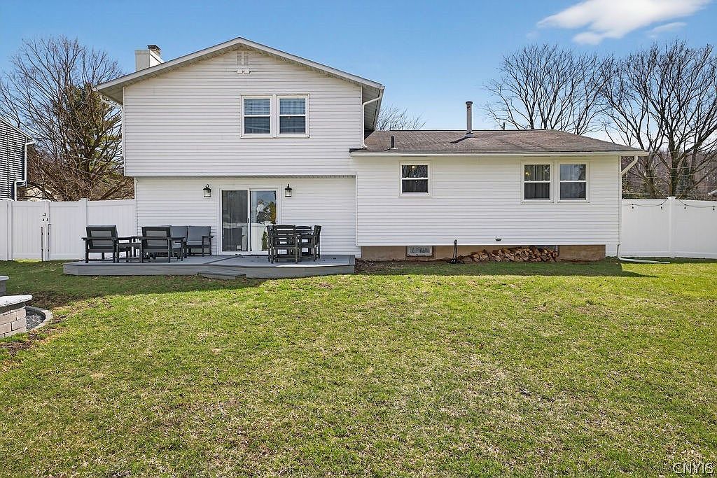 104 Mallard Dr Camillus, NY 13031 - Thumbnail 5