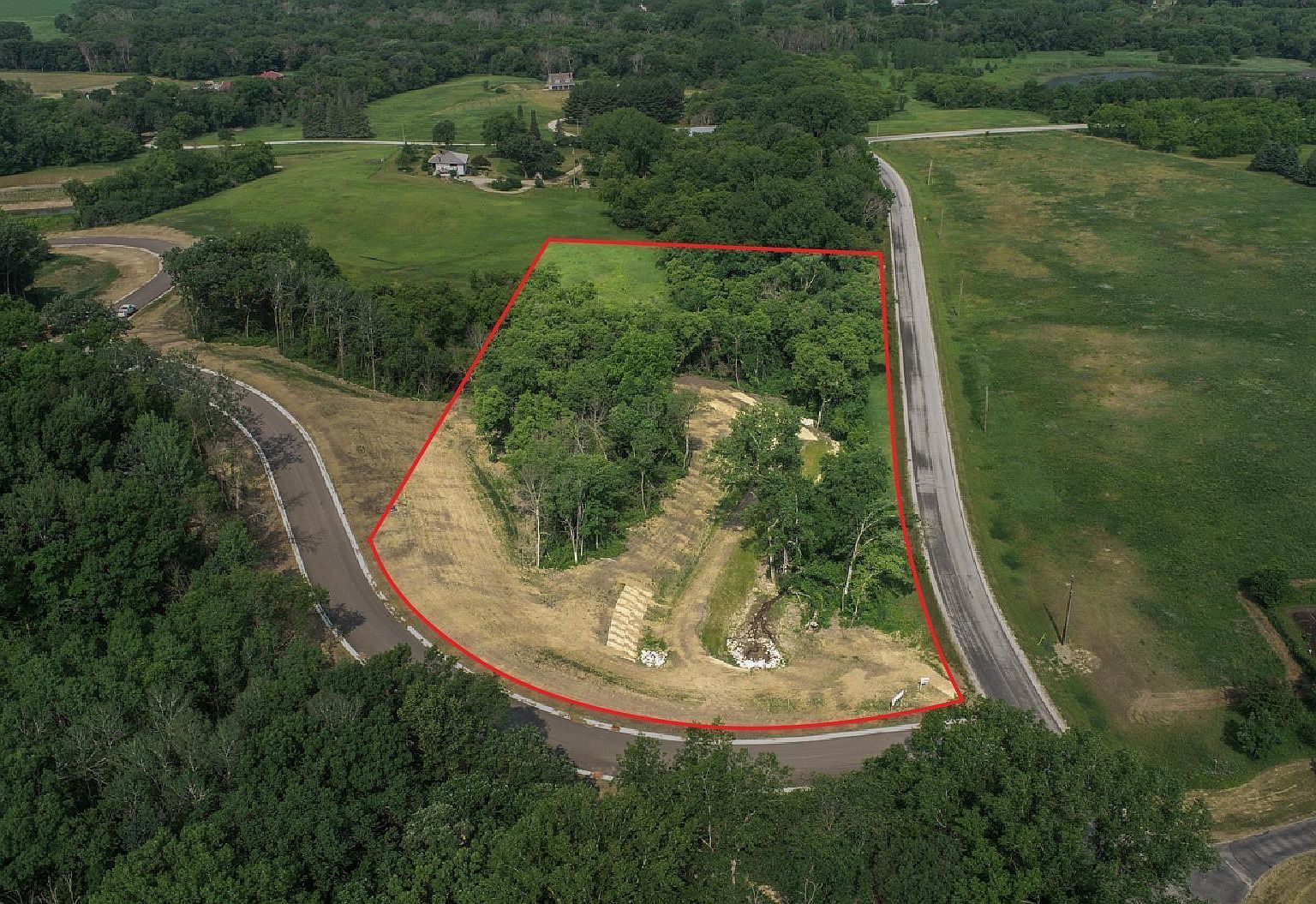 L1b4 Meadow Crossing Ln SW Rochester, MN 55902  | Land/Lot