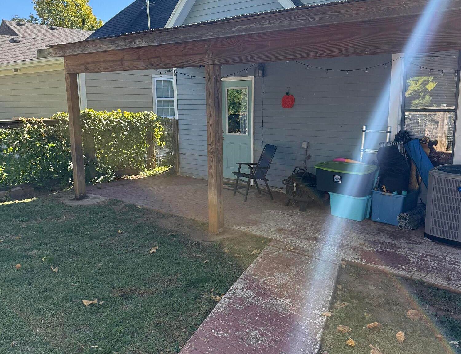 461 E Maxwell St Lexington, KY 40508 | Single Family