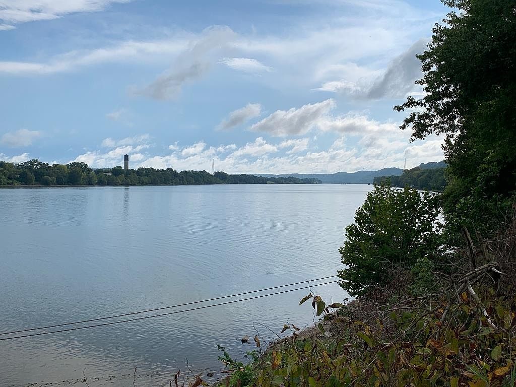 0 35th St Huntington, WV 25702  | Land/Lot