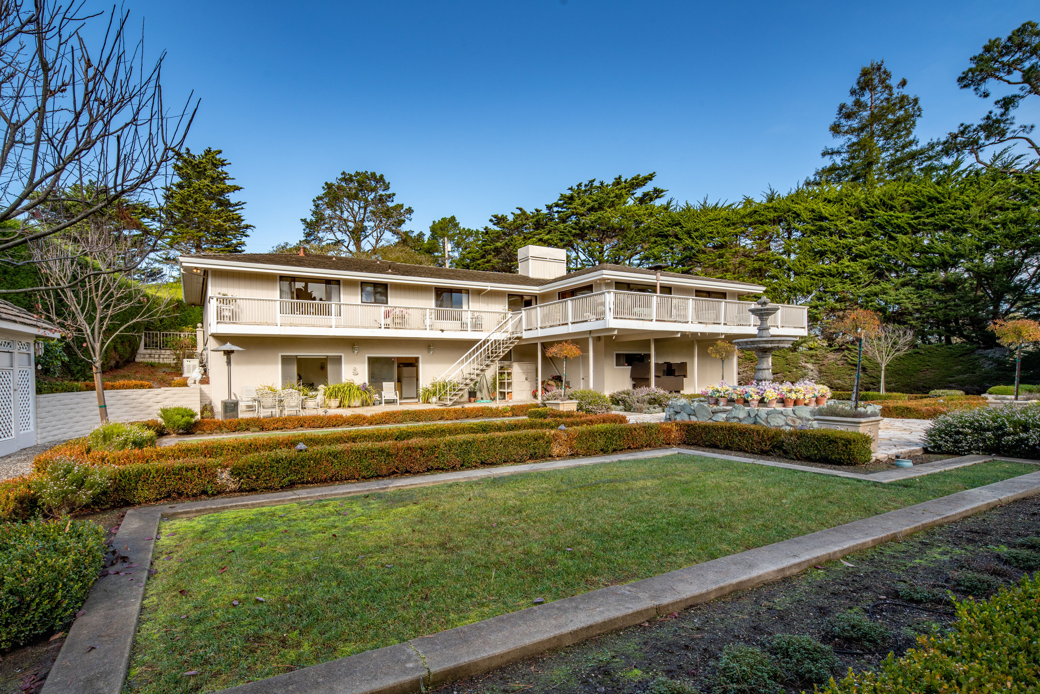 55 Alta Mesa Circle, Monterey, CA, USA, 93940  | Single Family