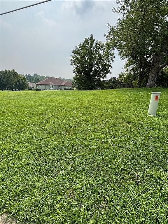 4216 Gene Field Rd Saint Joseph, MO 64506  | Land/Lot