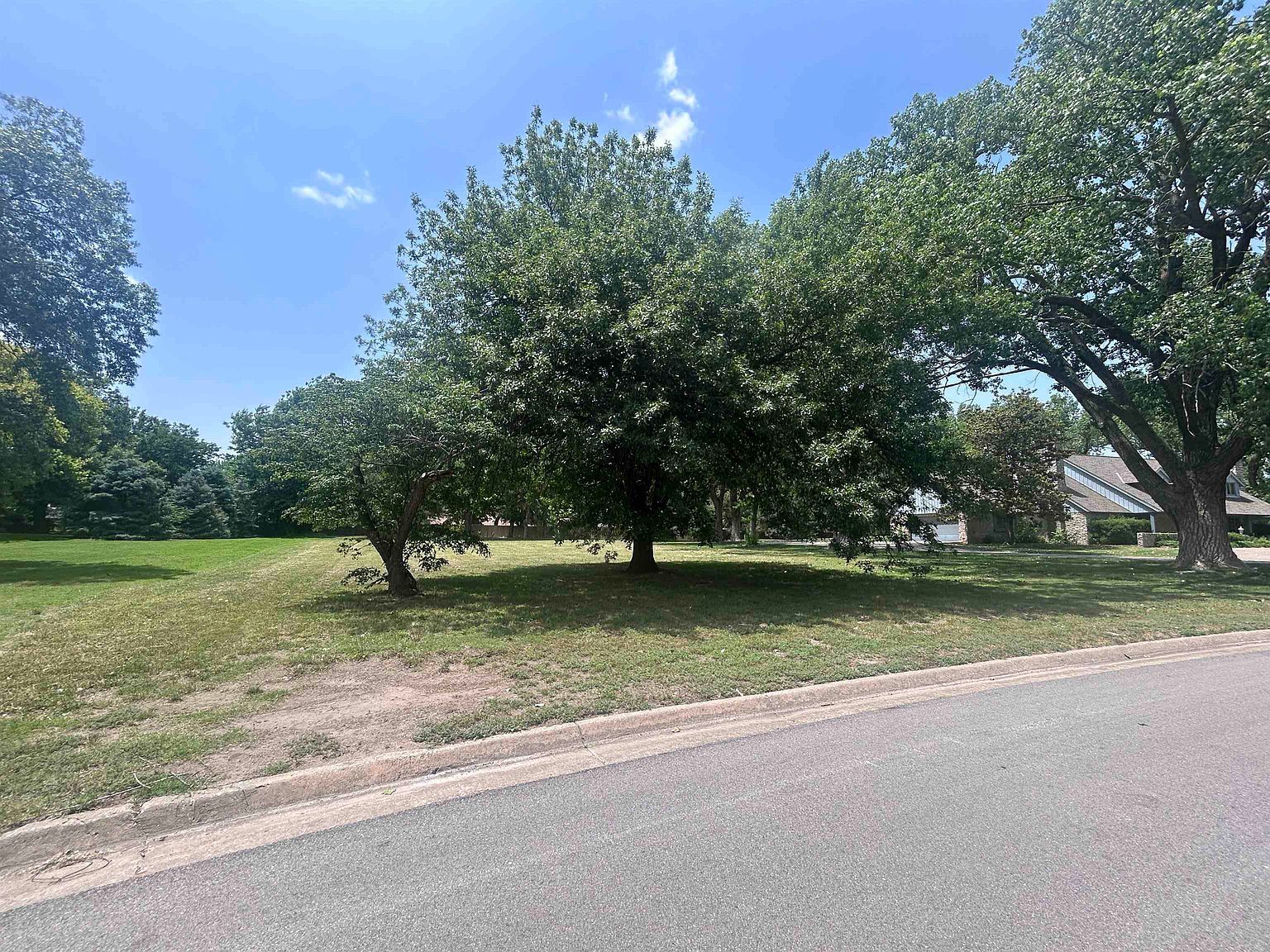 1510 Oakhill Cir Enid, OK 73703  | Land/Lot