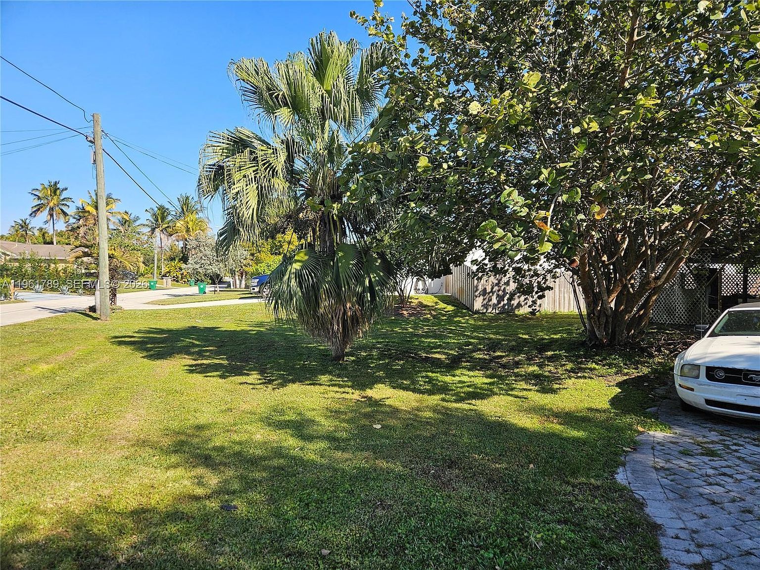 4610 SW 55th Ave Davie, FL 33314 | Single Family