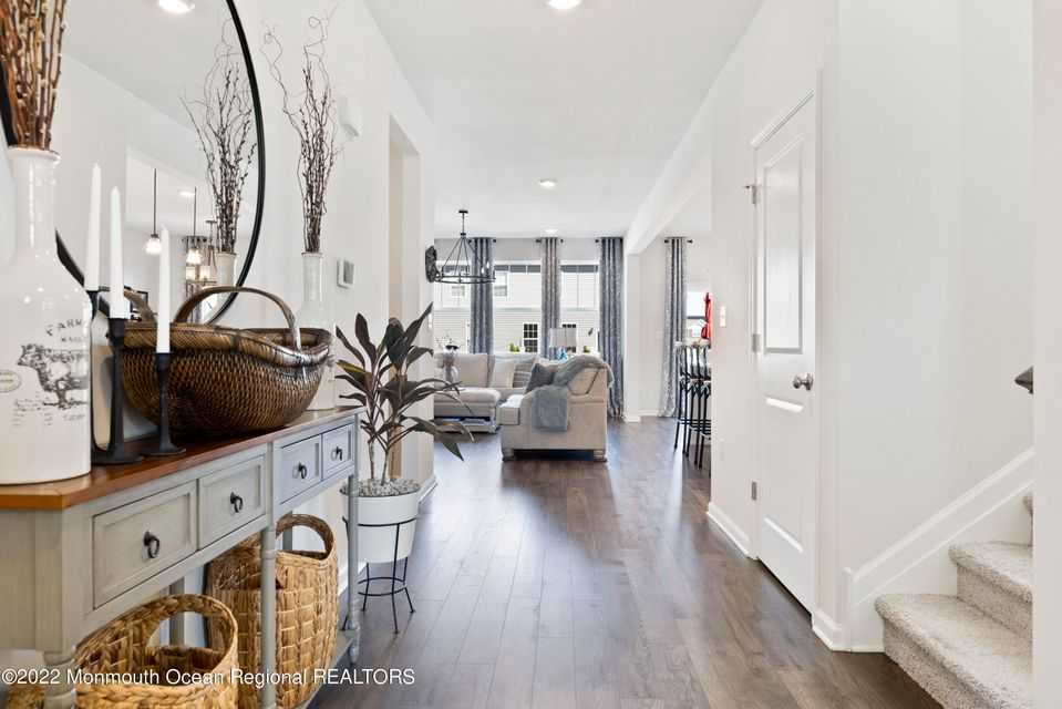 86 Ashburn Avenue, Manahawkin, NJ, USA, Stafford Township, 8050 - Thumbnail 3