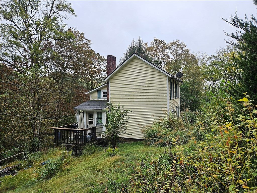 3132 Baker School Rd North Huntingdon, PA 15642  | Single Family