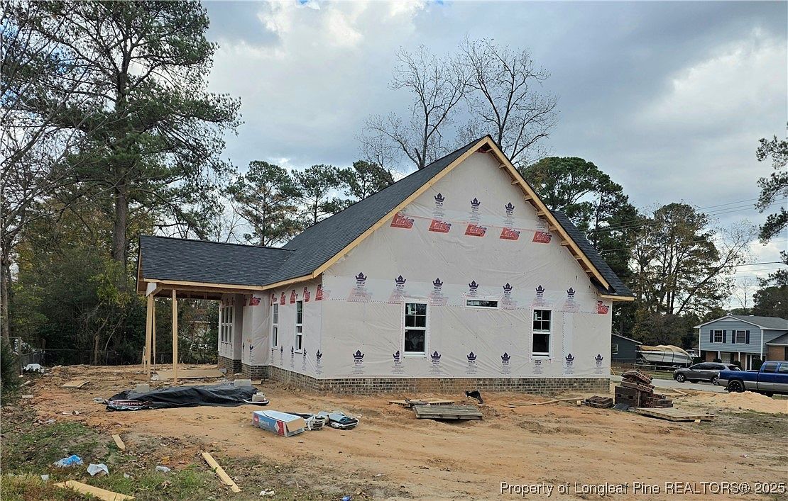 645 Glensford Dr Fayetteville, NC 28314 | Single Family