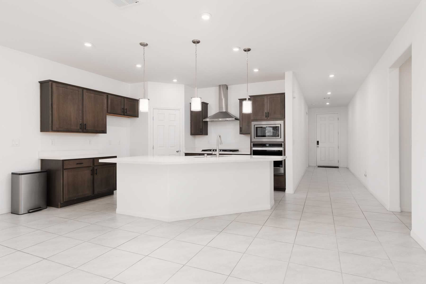 5136 Stonecrop Street, North Las Vegas, NV, USA, 89031 - Thumbnail 3