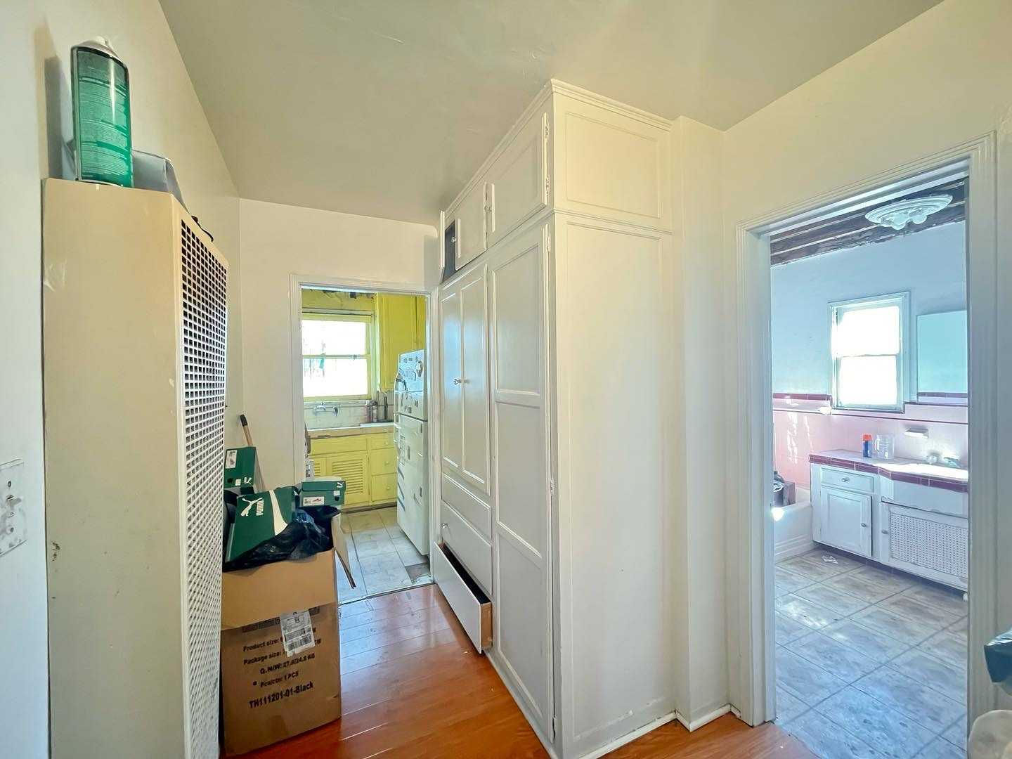 1042 West 84th Place, Los Angeles, CA, USA, 90044  | Multi Family