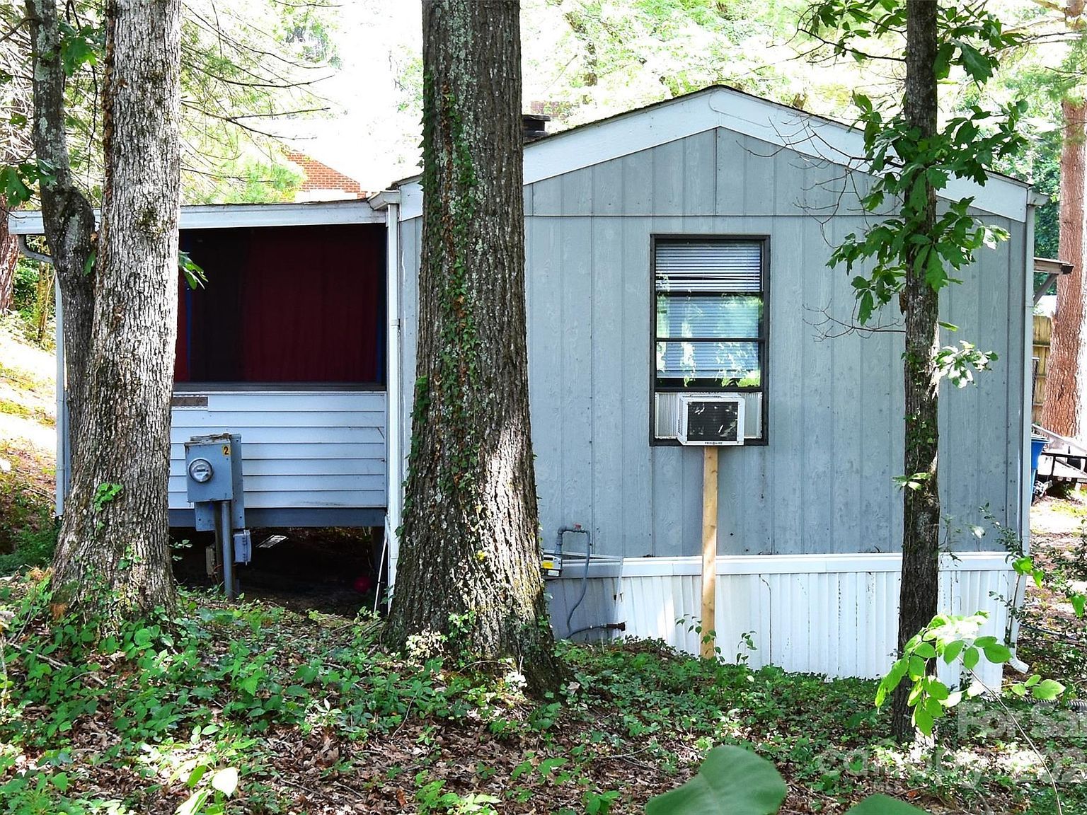 295 Asbury Rd Candler, NC 28715 - Thumbnail 5