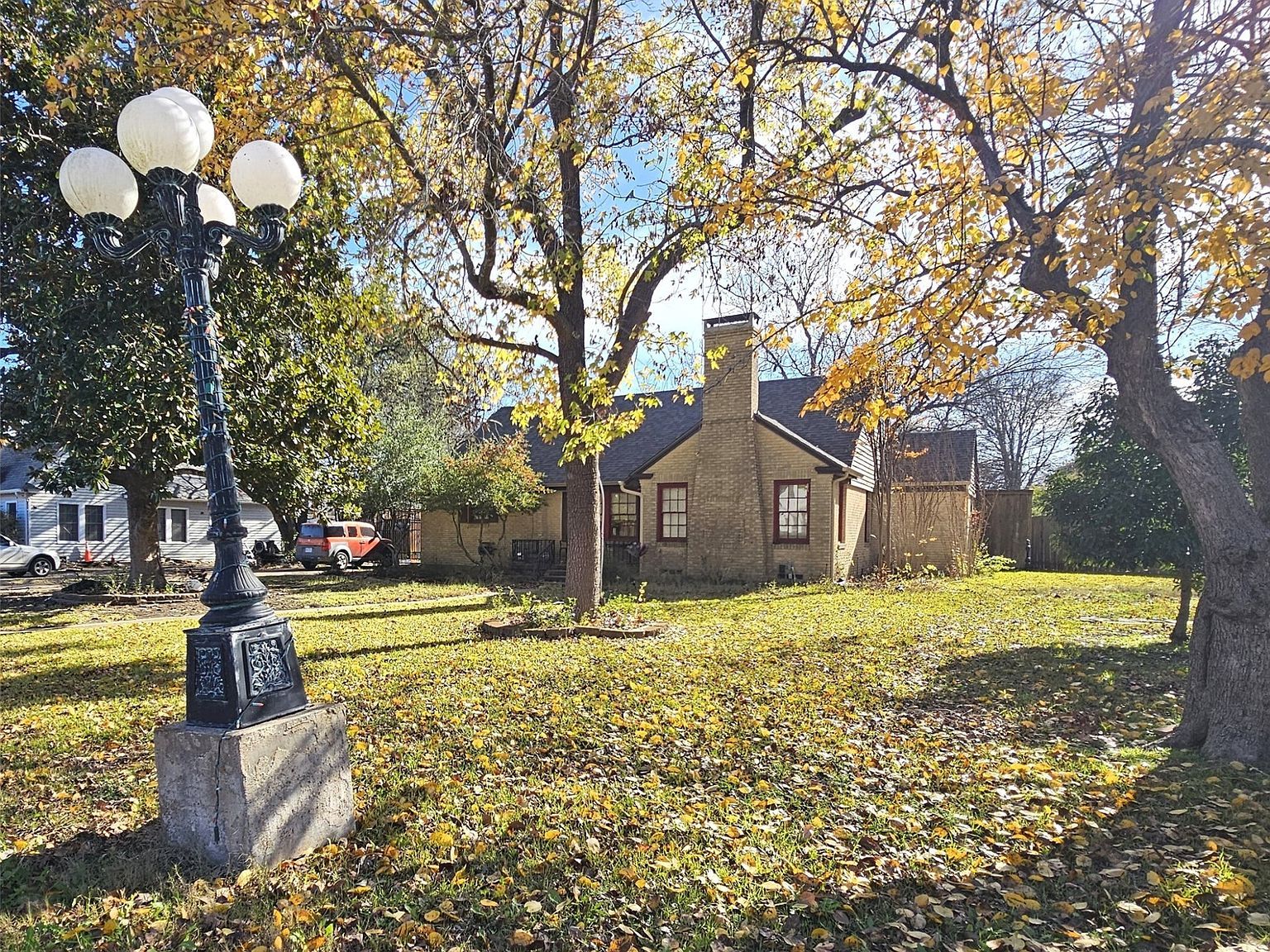 122 E 7th St Lancaster, TX 75146  | Single Family