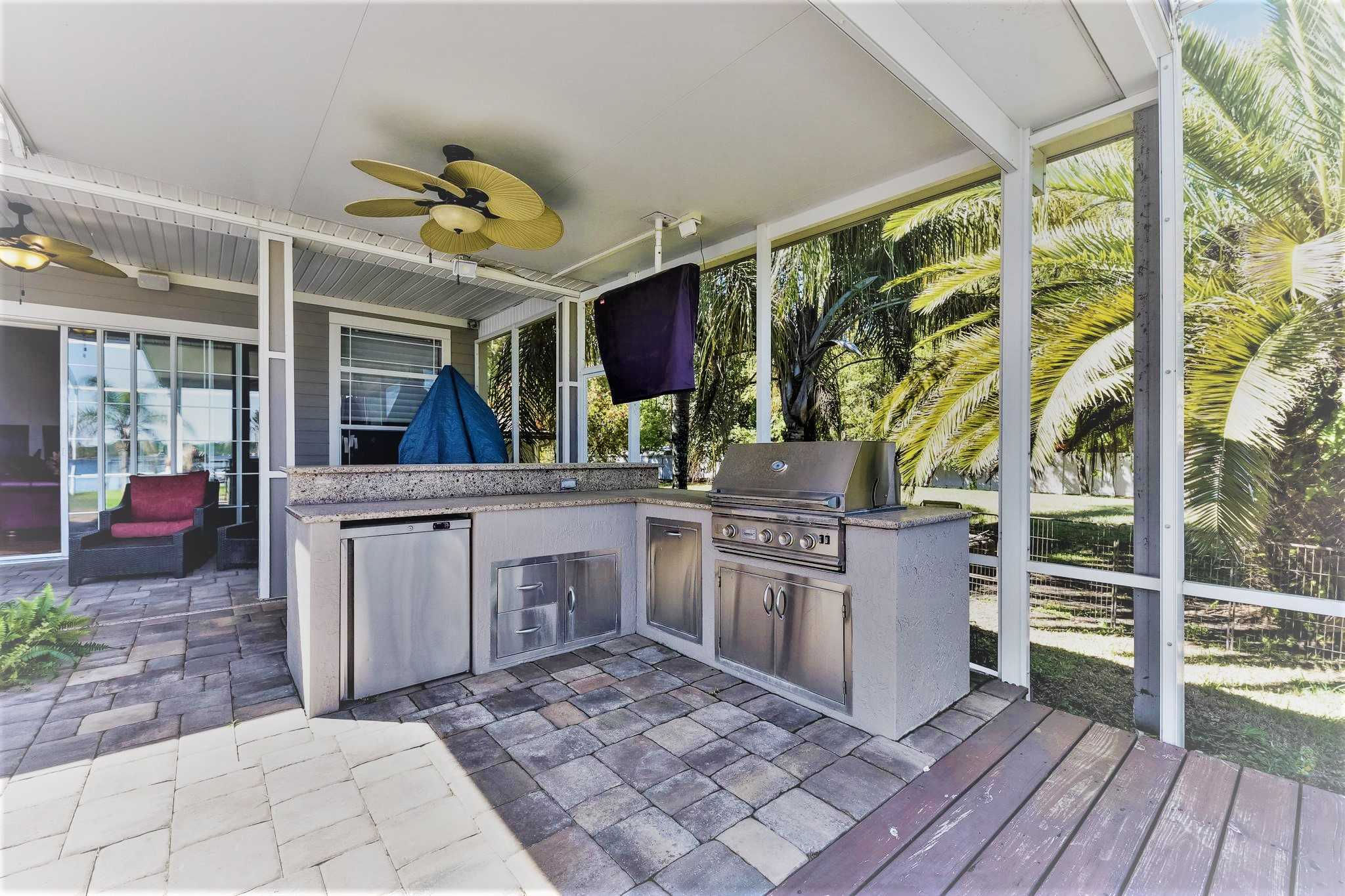 9605 East Carbondale Drive, Jacksonville, FL, USA, 32208  | Single Family