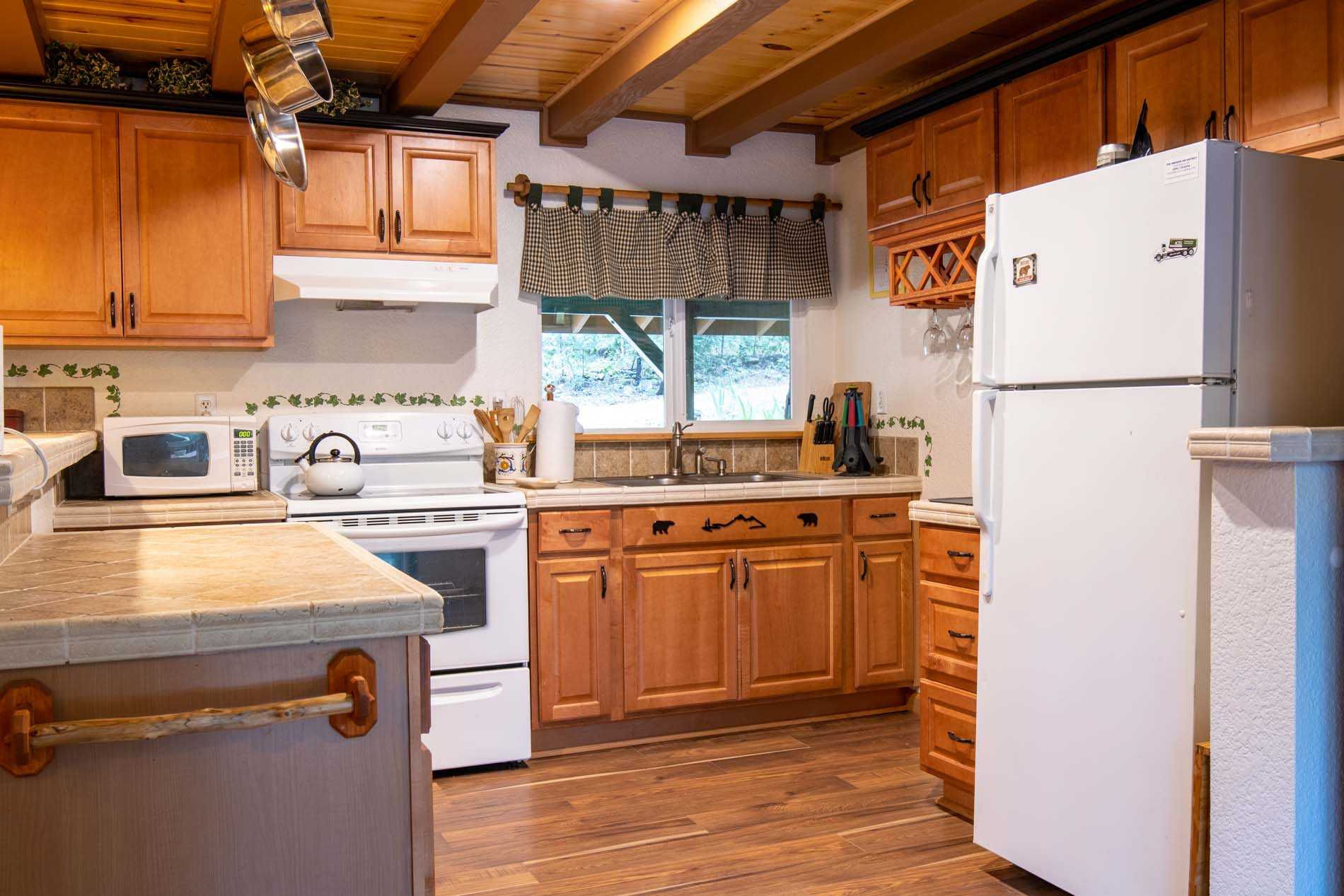 24871 Ridge Crest Drive, Pioneer, CA, USA, 95666 - Thumbnail 5