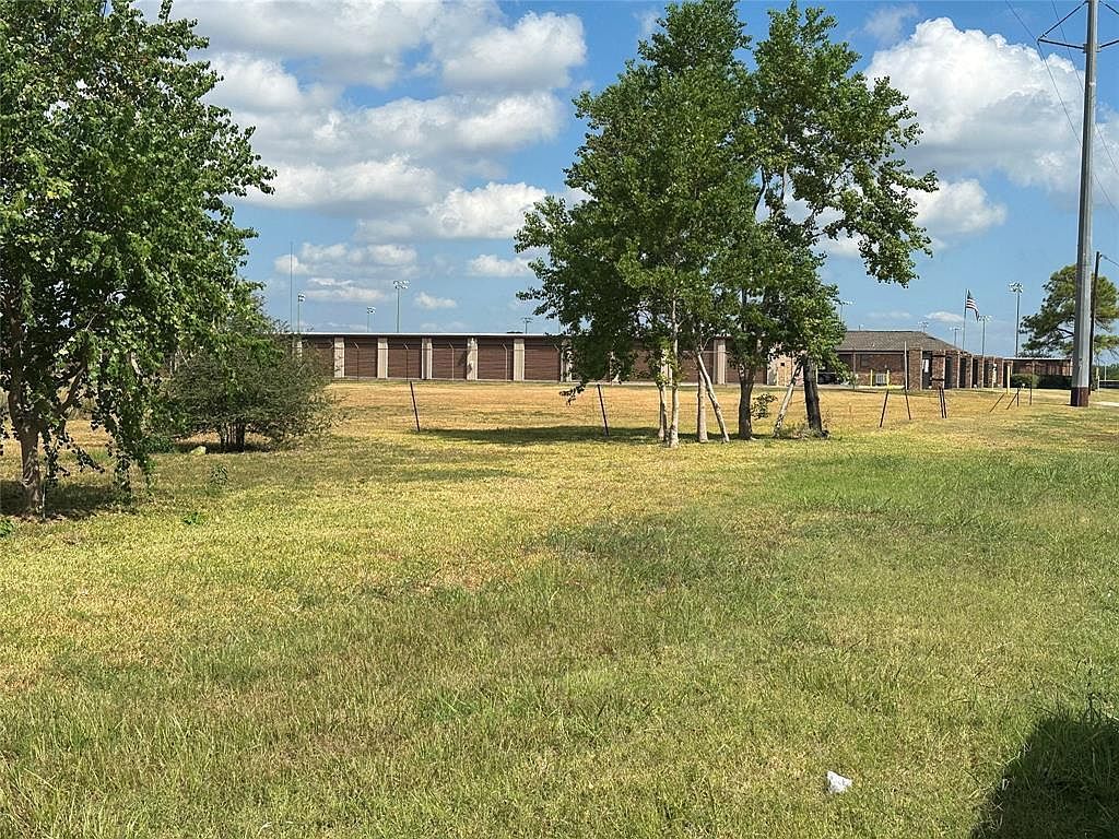 14-15 31st St S Texas City, TX 77590  | Land/Lot