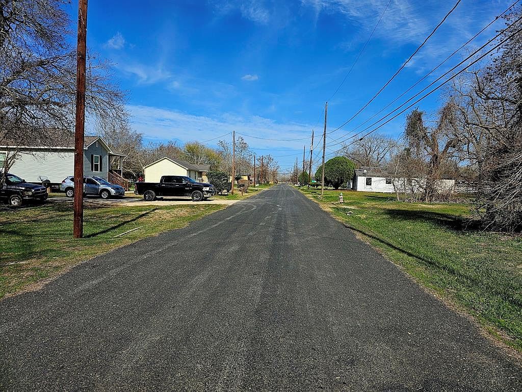 605 Branch St Wharton, TX 77488  | Land/Lot