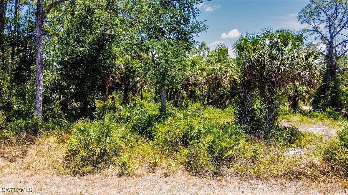 Hampshire Cir N Sarasota, FL 34236 | Land/Lot