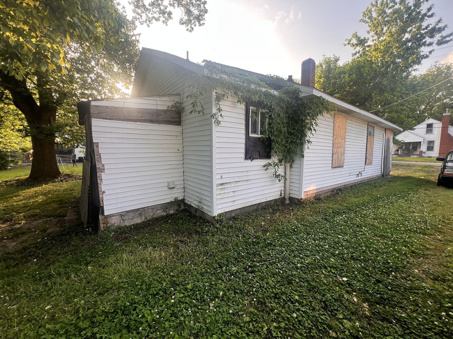 813 Curtis St Paris, TN 38242  | Single Family
