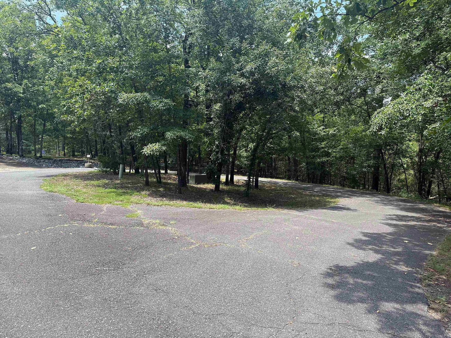 14 Versalles Ln Hot Springs Village, AR 71909  | Land/Lot