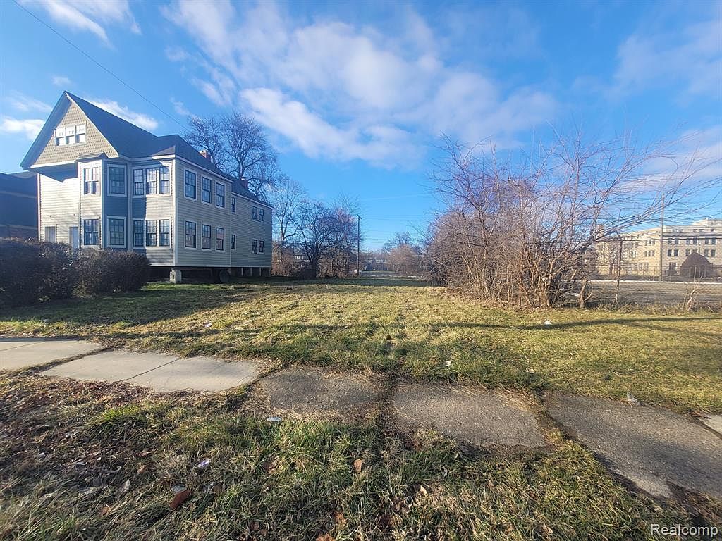 90 Blaine St Detroit, MI 48202  | Land/Lot