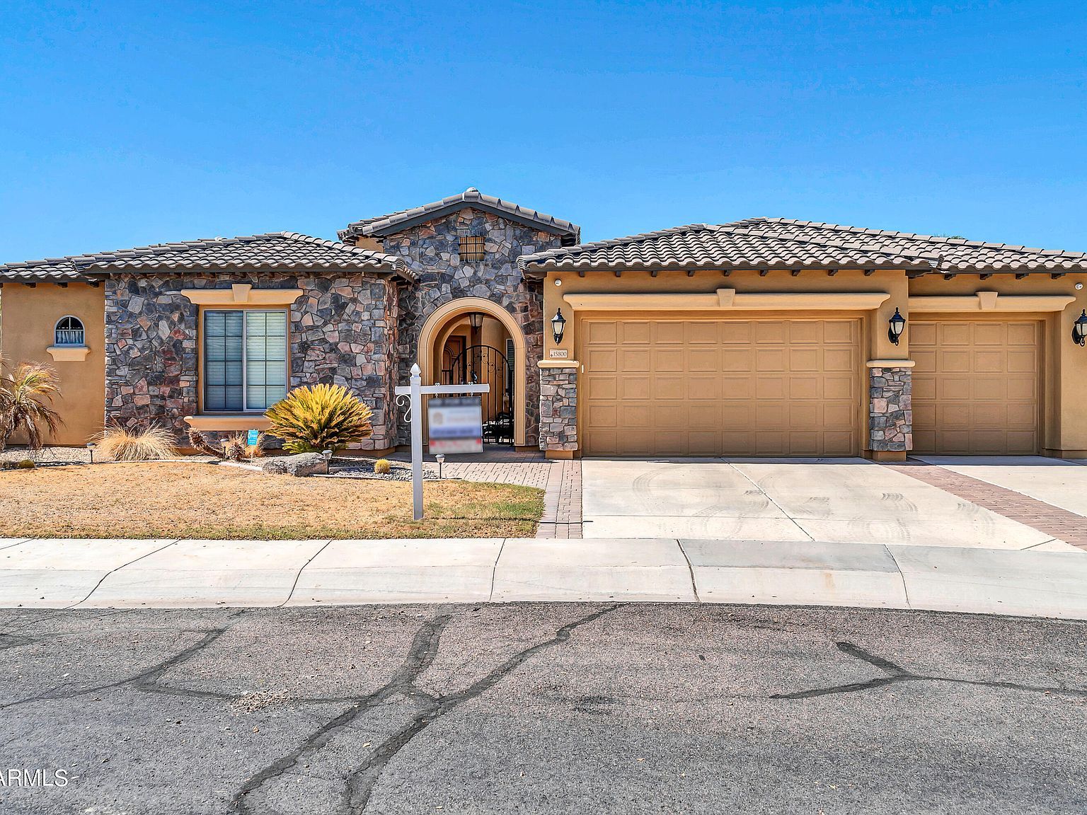 15800 W Alvarado Dr Goodyear, AZ 85395  | Single Family