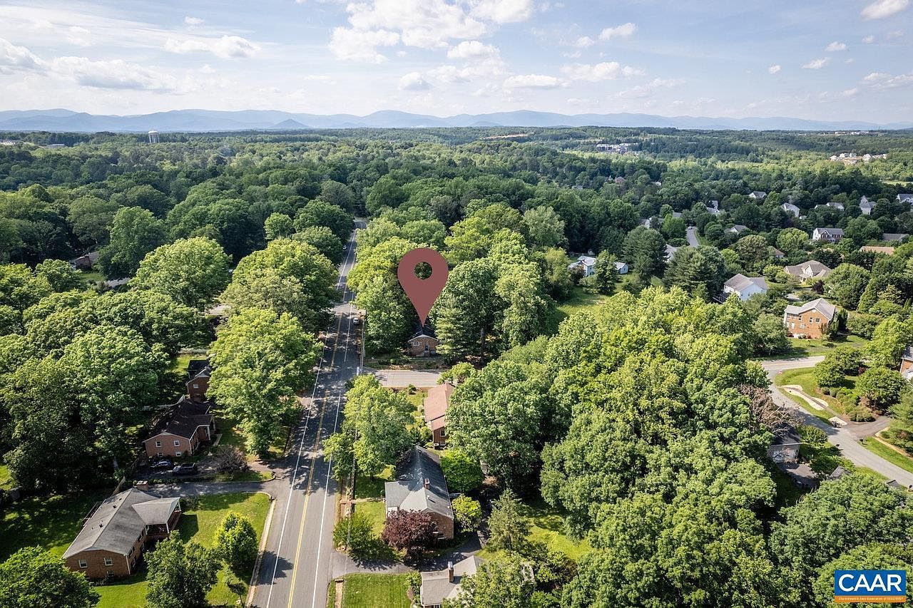 424 Carrsbrook Dr Charlottesville, VA 22901  | Single Family