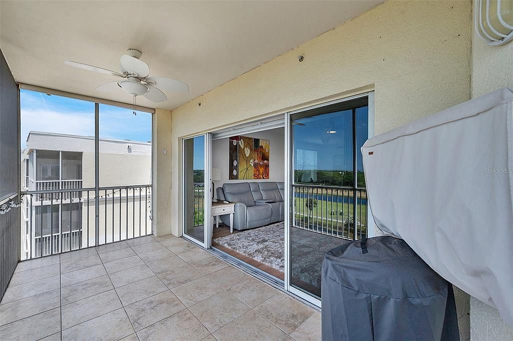1200 Country Club Dr APT 5506 Largo, FL 33771 | Condominium