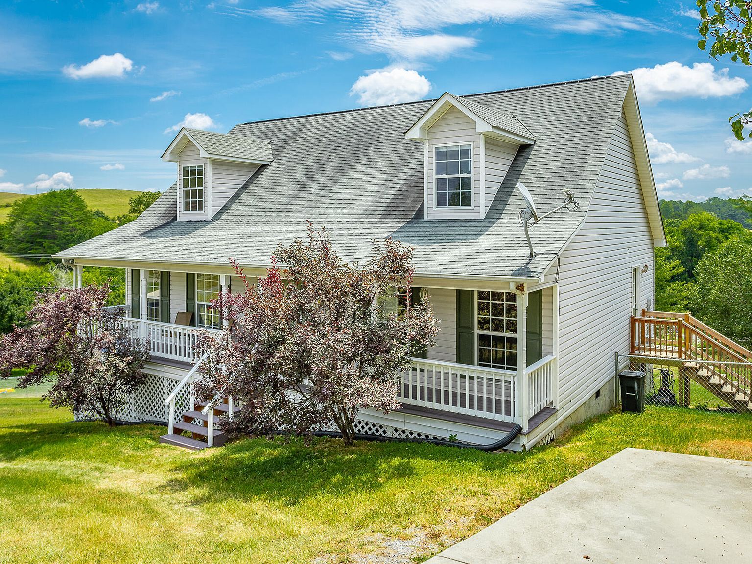 137 Shawnee Dr Dayton, TN 37321 | Single Family