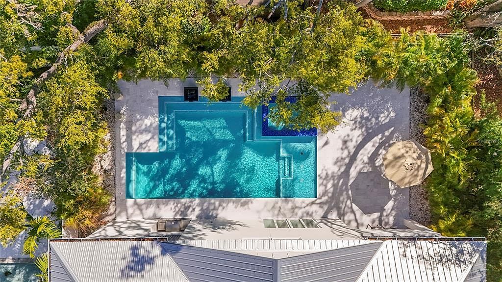 3319 S Osprey Ave Sarasota, FL 34239  | Single Family