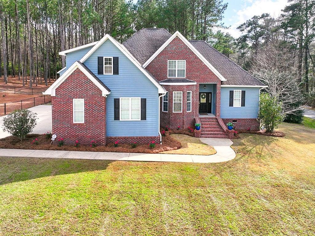 100 Sweetbriar Lakes Dr Thomasville, GA 31757 | Single Family