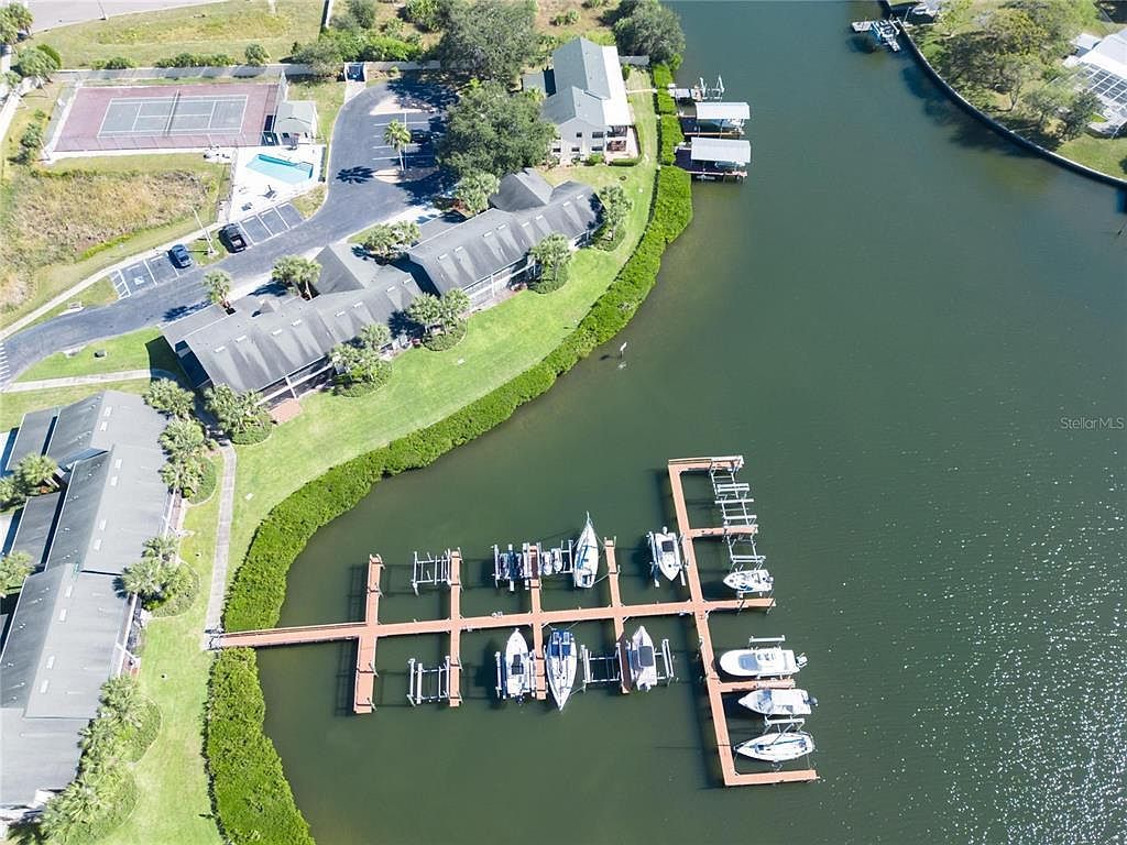 644 Yardarm Dr #22 Apollo Beach, FL 33572  | Condominium