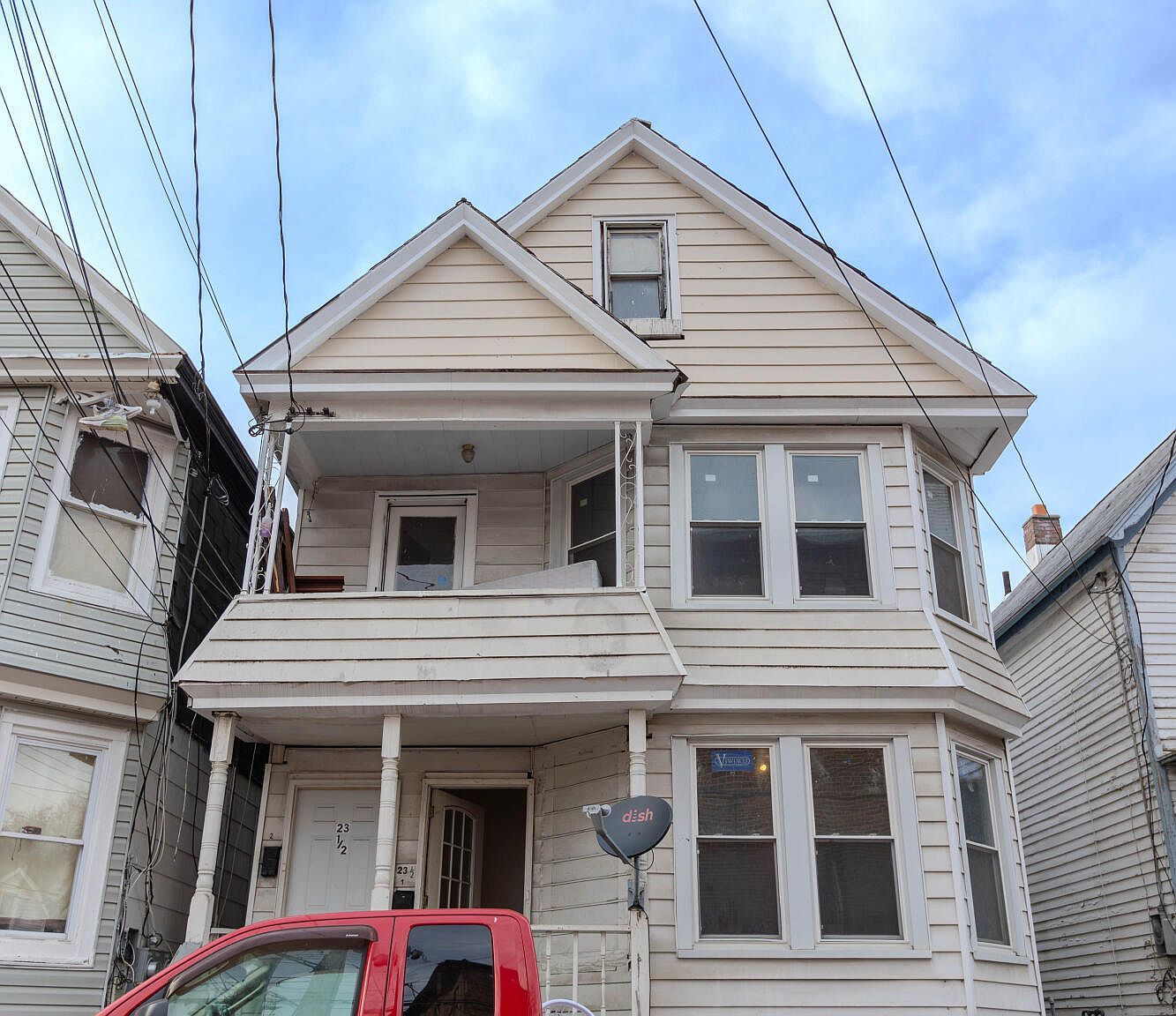 23 1/2 Moyston St Schenectady, NY 12307  | Multi Family