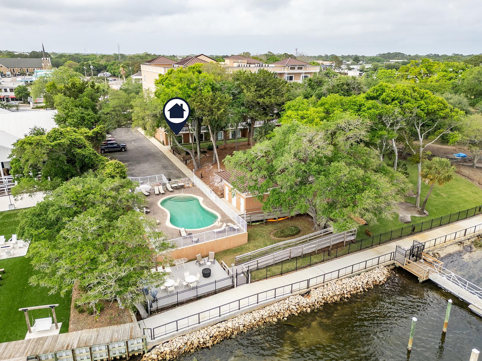 113 Brooks St #106 Fort Walton Beach, FL 32548  | Condominium