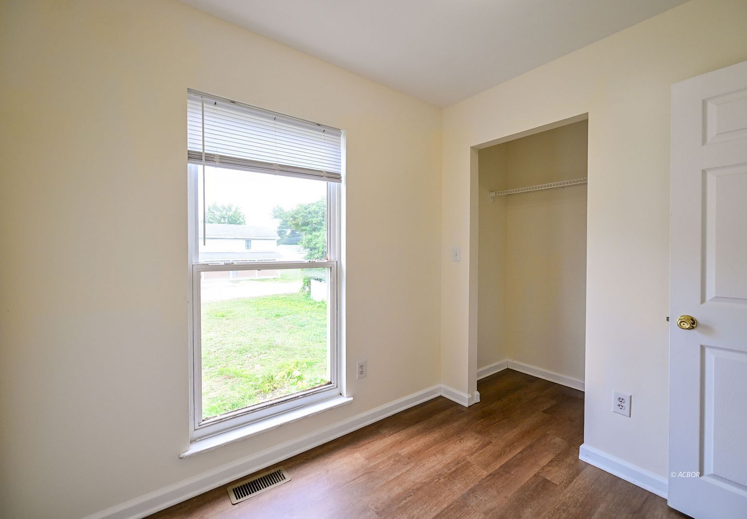 7 W 2nd St The Plains, OH 45780  | Multi Family