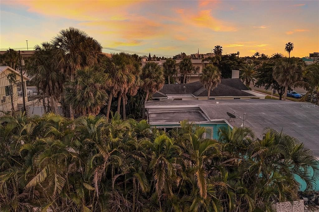 130 N Boulevard Of The Presidents LOT 8 Sarasota, FL 34236  | Land/Lot