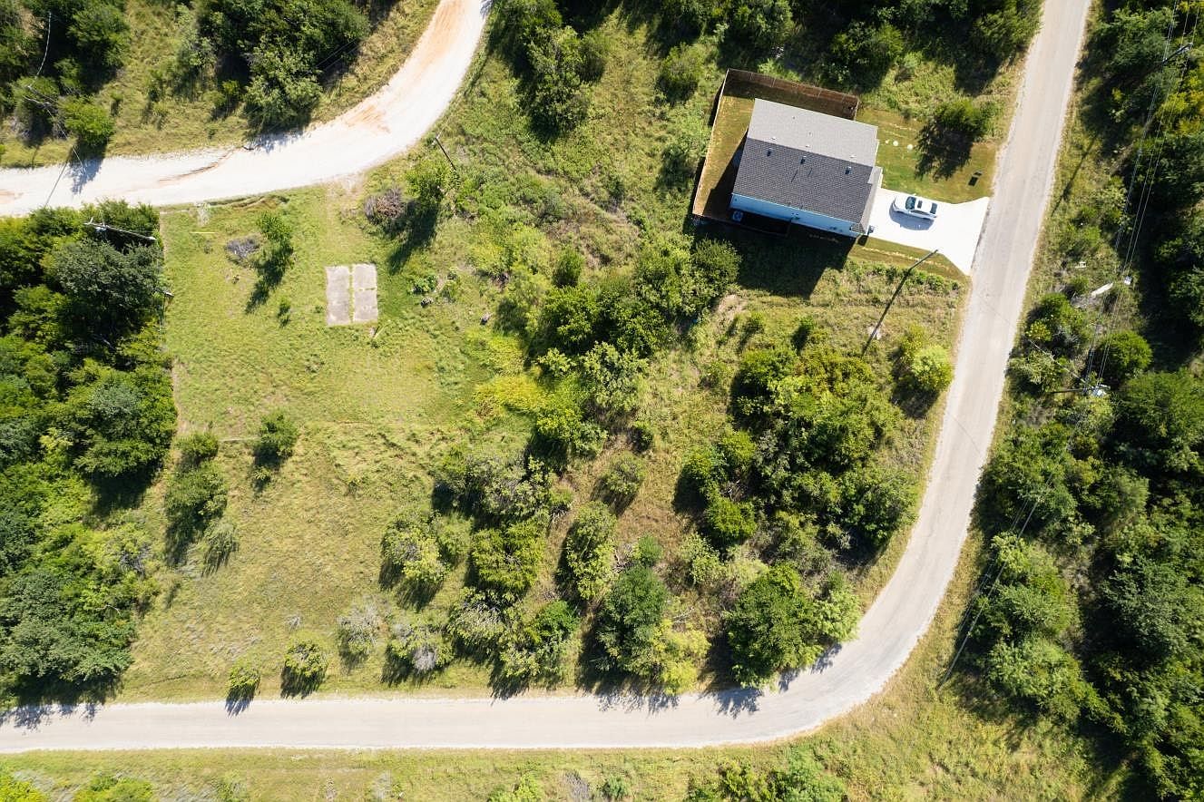 5652 Black Pine Cir Granbury, TX 76048  | Land/Lot