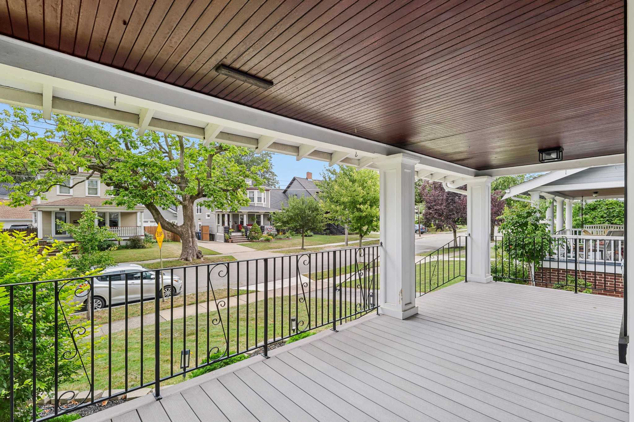 1300 Giel Avenue, Lakewood, OH, USA, 44107 - Thumbnail 5