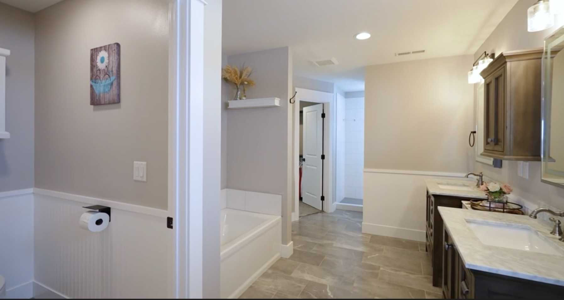 9174 207 Avenue, Anamosa, IA 52205, USA  | Single Family