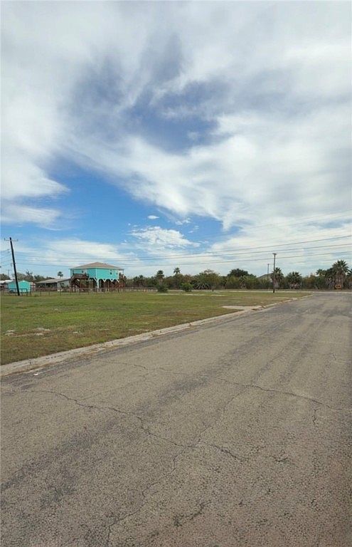 260 E Deberry Ave Aransas Pass, TX 78336  | Land/Lot