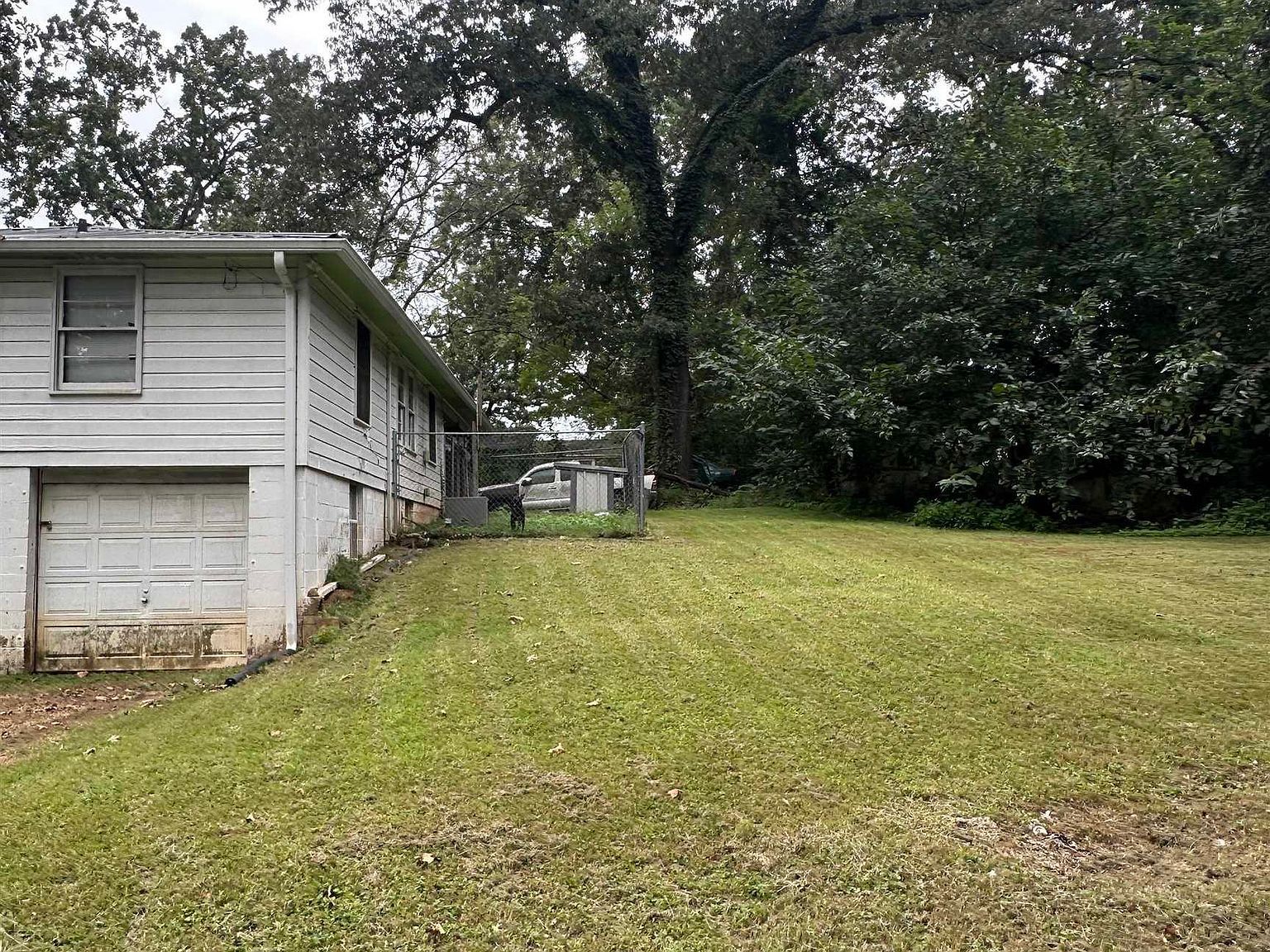 215 2nd Ave Midfield, AL 35228  | Single Family