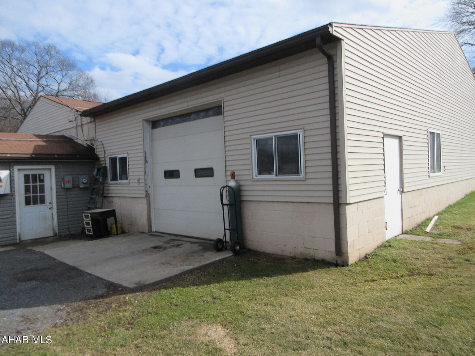 1222 Lincoln Hwy Schellsburg, PA 15559 | Single Family