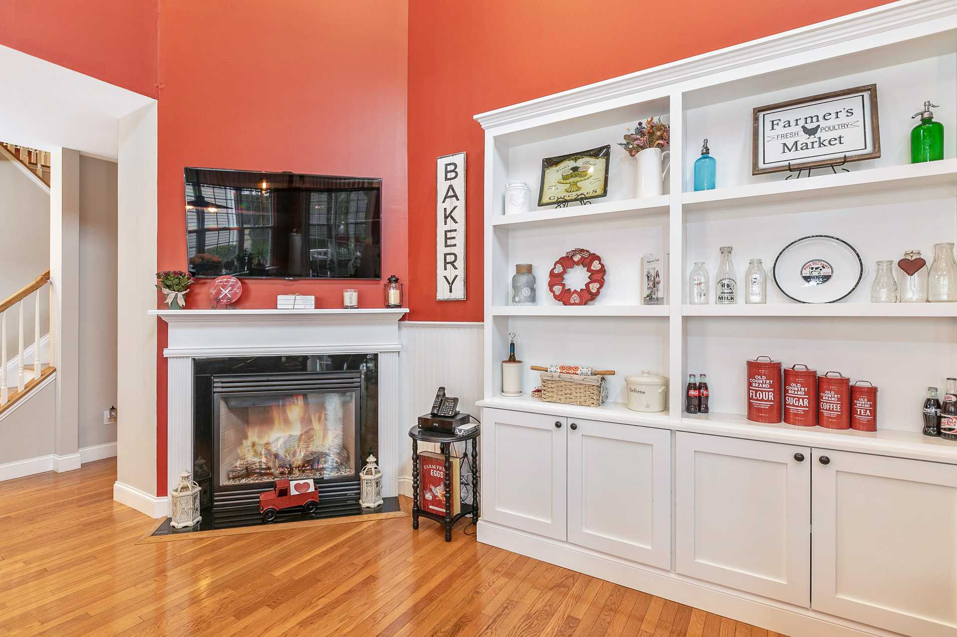 3 Toni Court, Center Moriches, NY, USA, 11934 - Thumbnail 2