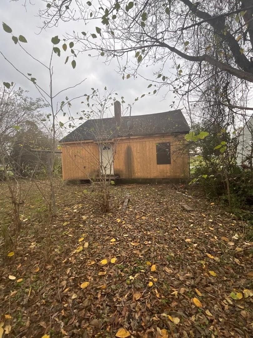 524 Burlington Cir Memphis, TN 38127  | Single Family