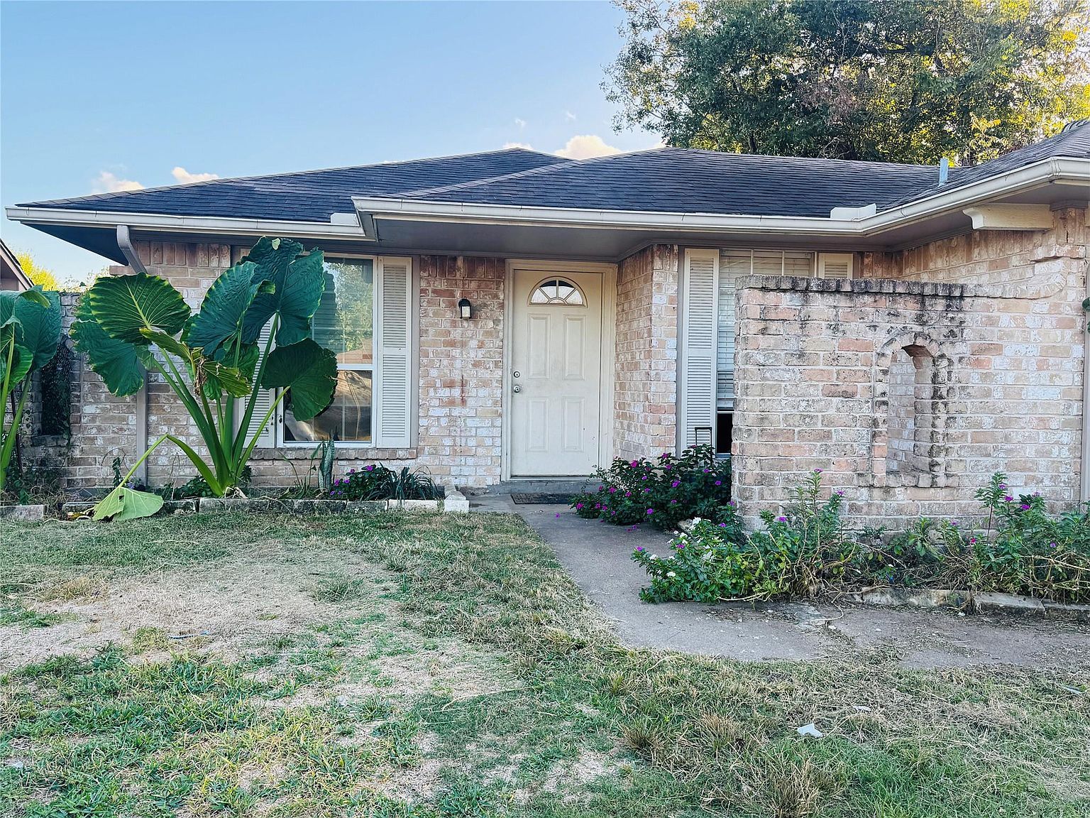 4414 Debeney Dr Houston, TX 77039 | Single Family