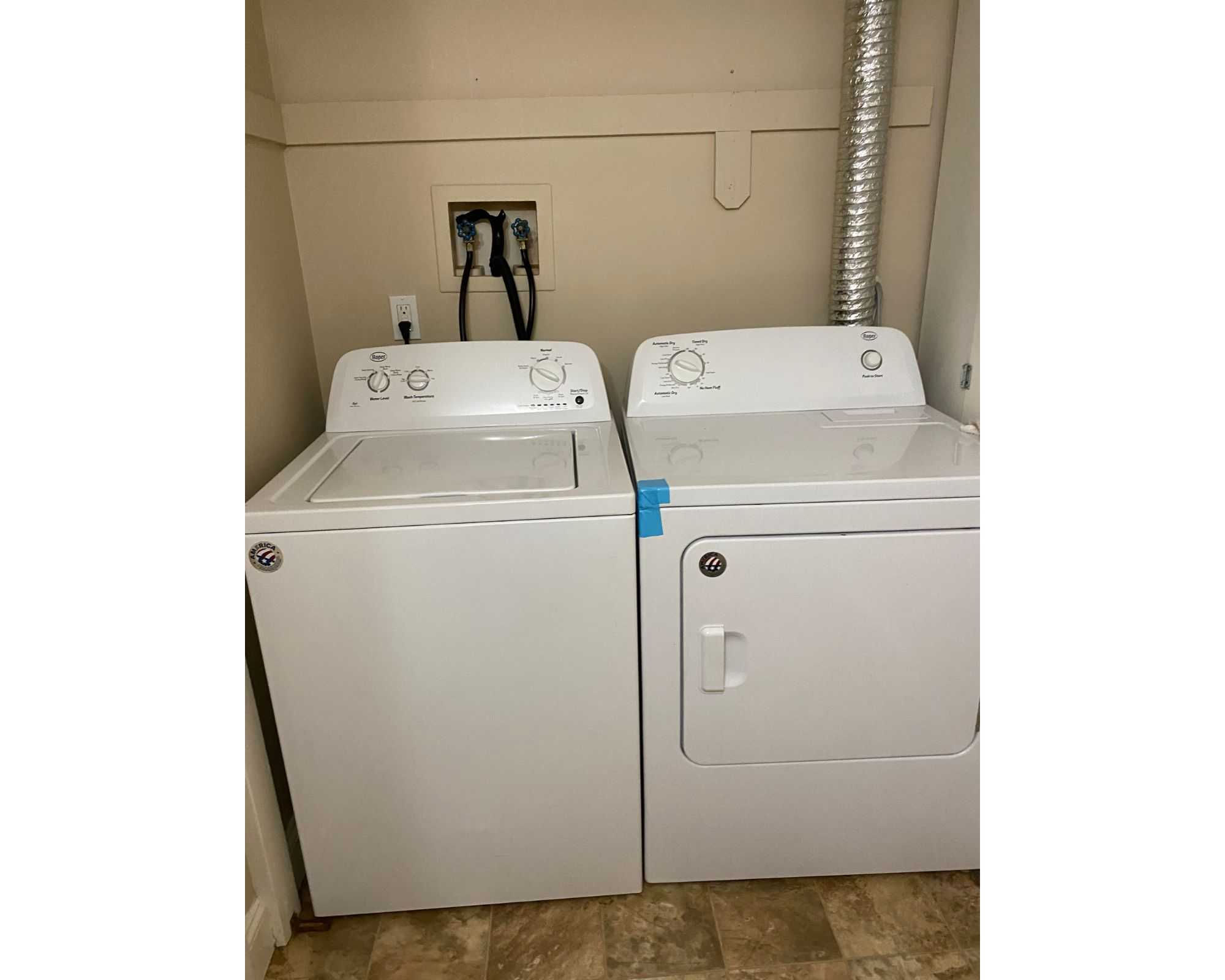 19 Cambridge Place, Catasauqua, PA, USA, 18032  | Single Family