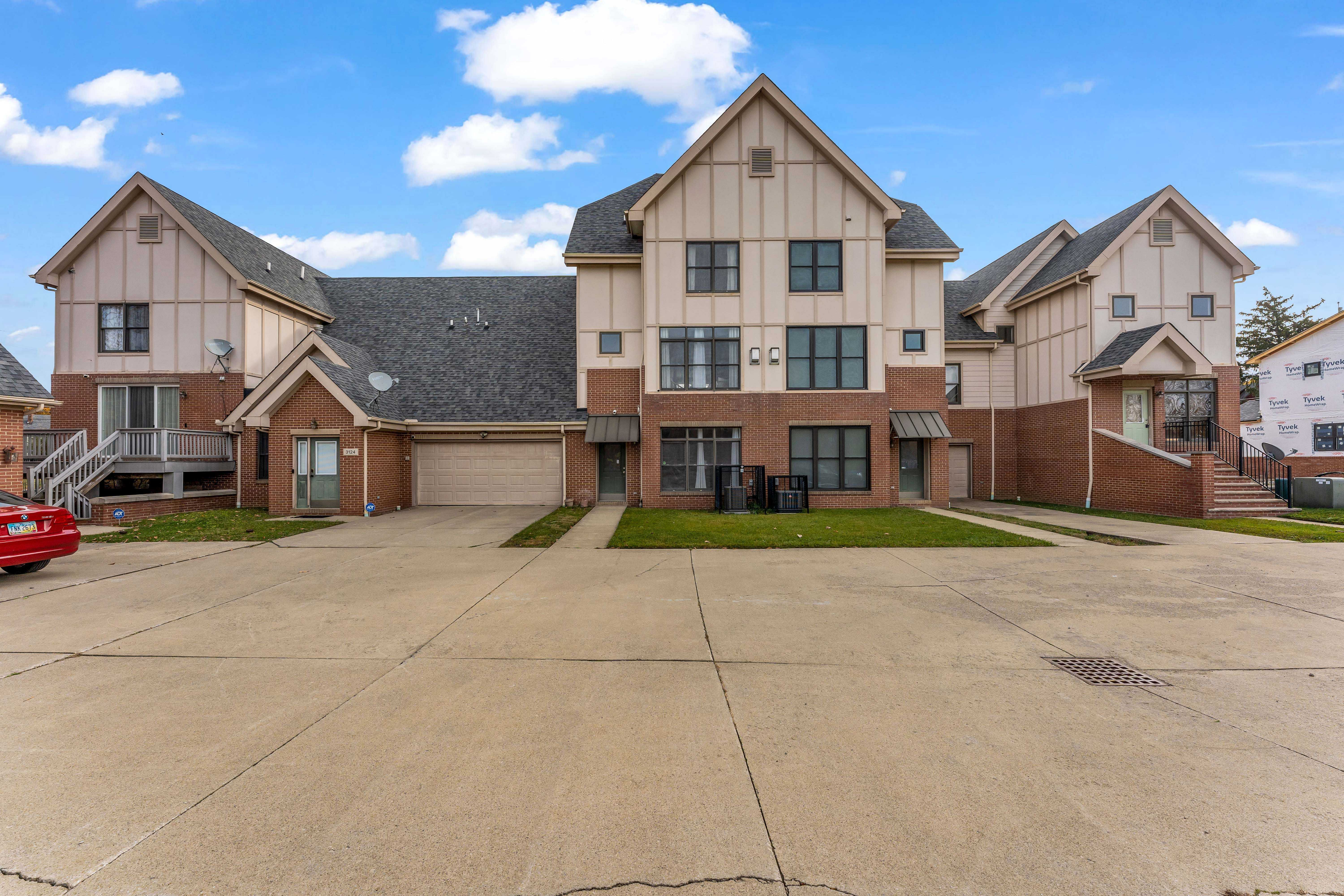 3126 East 135th Street, Cleveland, OH, USA, 44120 - Thumbnail 5