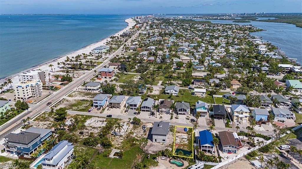 122 Gulfview Ave Fort Myers Beach, FL 33931  | Land/Lot