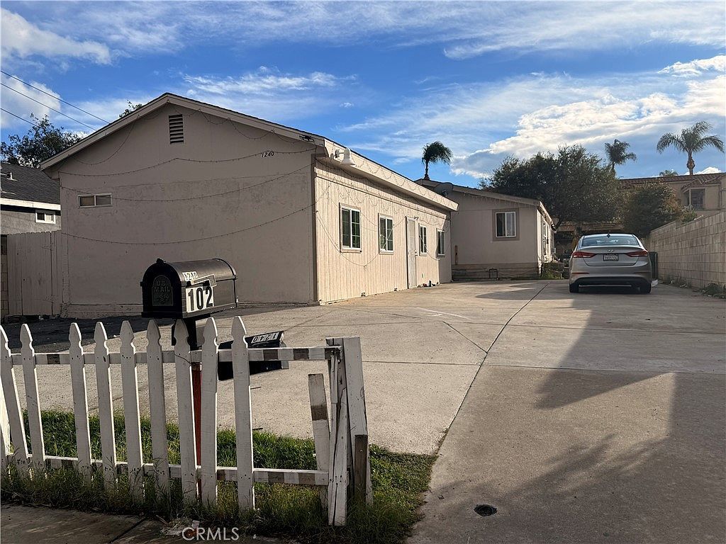 1240 E St Corona, CA 92882  | Multi Family