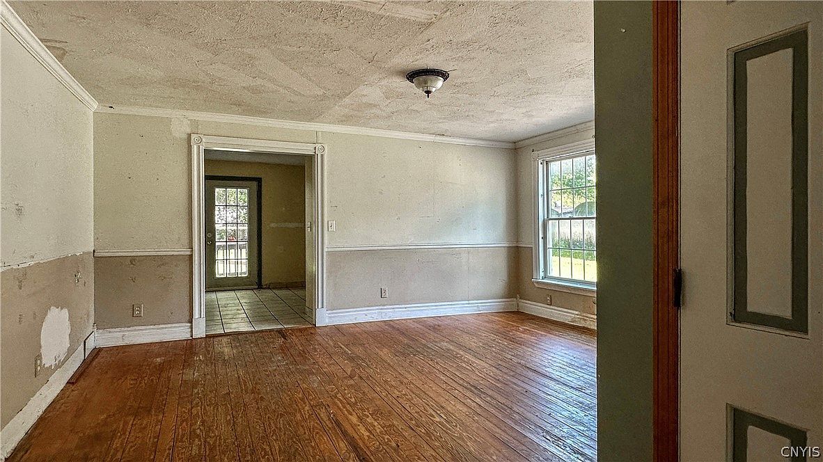 108 S Court St Canastota, NY 13032  | Single Family