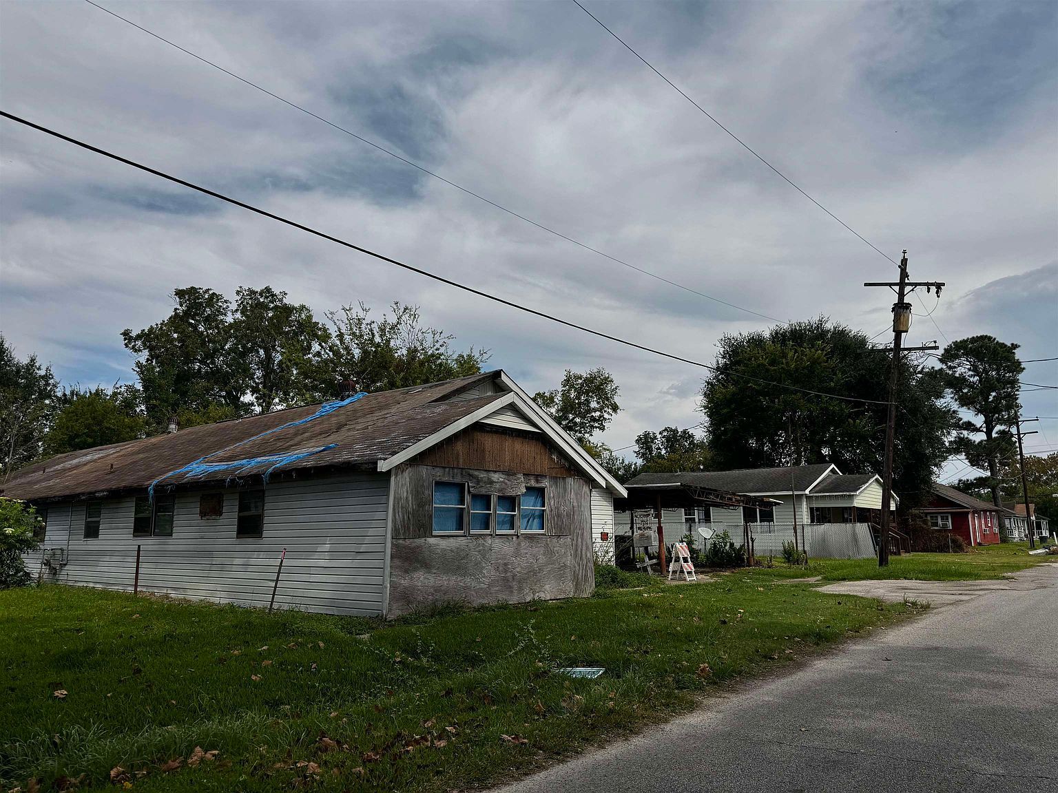 1370 Ashley St Beaumont, TX 77701  | Single Family