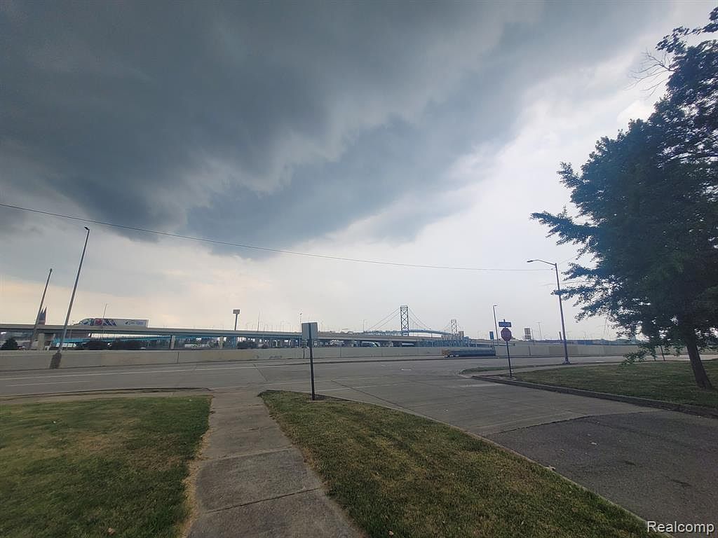 1231 24th St Detroit, MI 48216  | Land/Lot